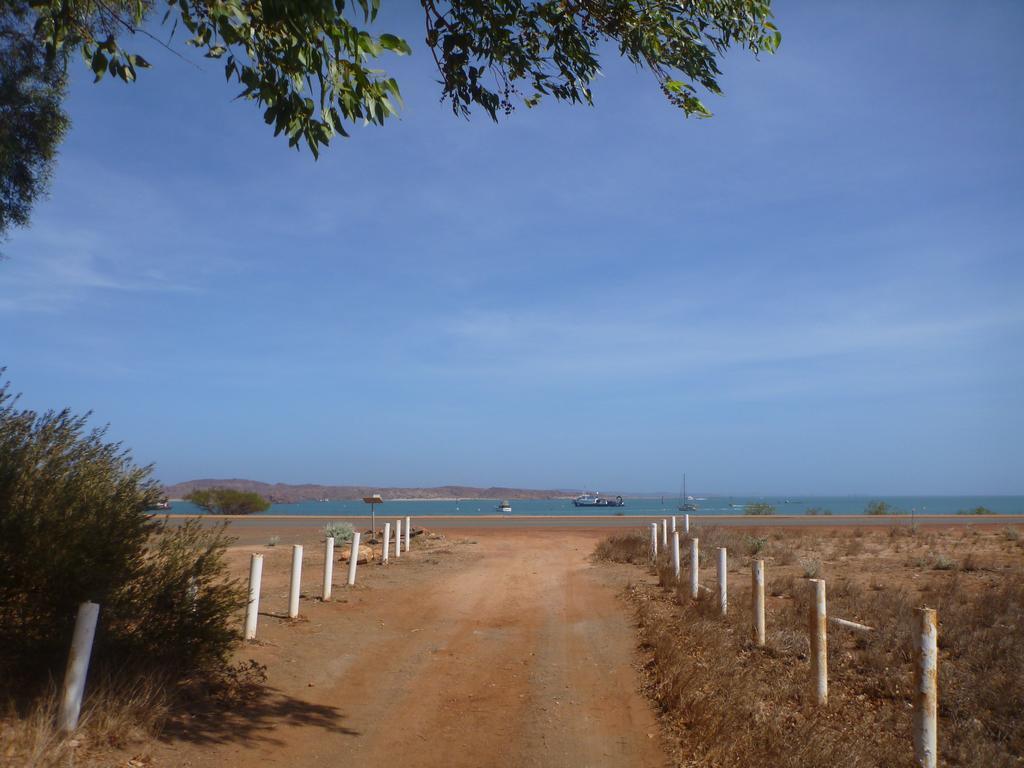 Dampier Mermaid Hotel Karratha Esterno foto