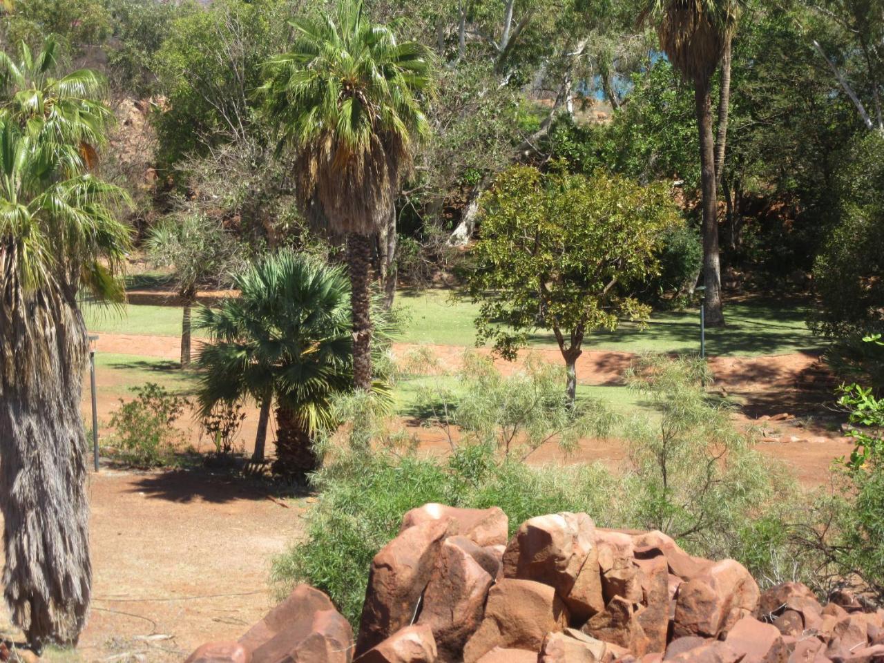 Dampier Mermaid Hotel Karratha Esterno foto